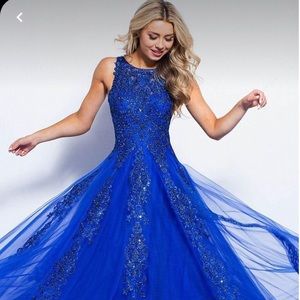 Royal blue gown Sweet 16/Prom/Ball gown